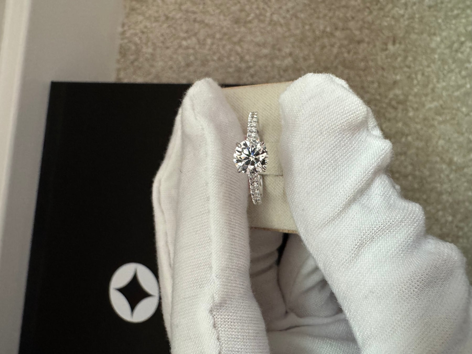 14KT White Gold Round Lab Diamond Ring