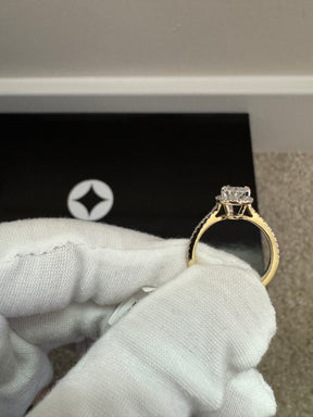 14Kt YG Pear Shape Halo Lab Diamond Ring 1.29CT VS F Color